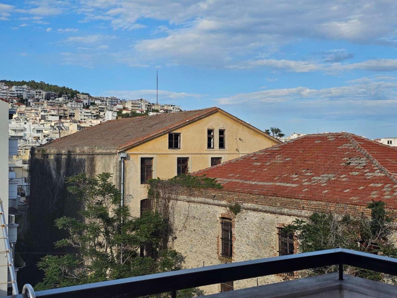 Rooftops Kavála Luaran gambar